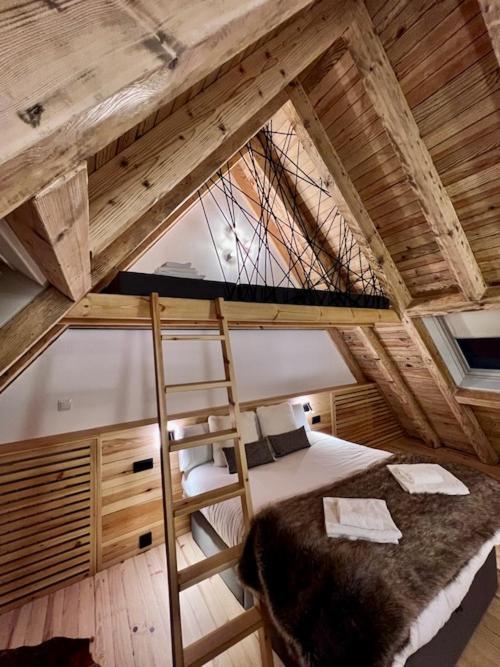 Muntanyo Luxury Lodge Con Sauna, Parking Y Guardaesquis En Ruda Tredos Exterior photo